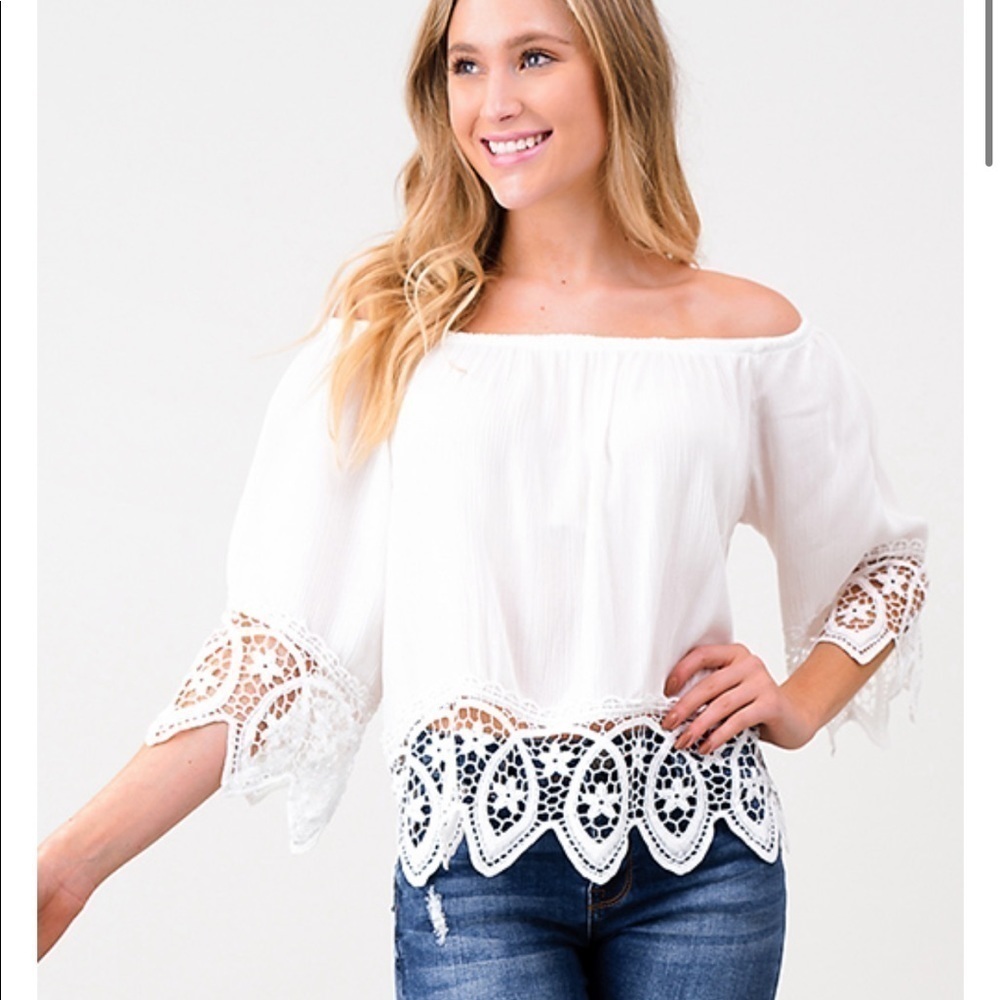 Montrez ivory white 3/4 sleeves lace trim blouse